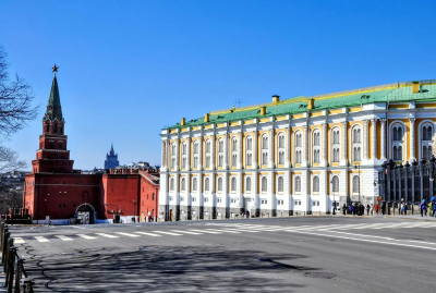 Экскурсия в Оружейную палату Московского Кремля